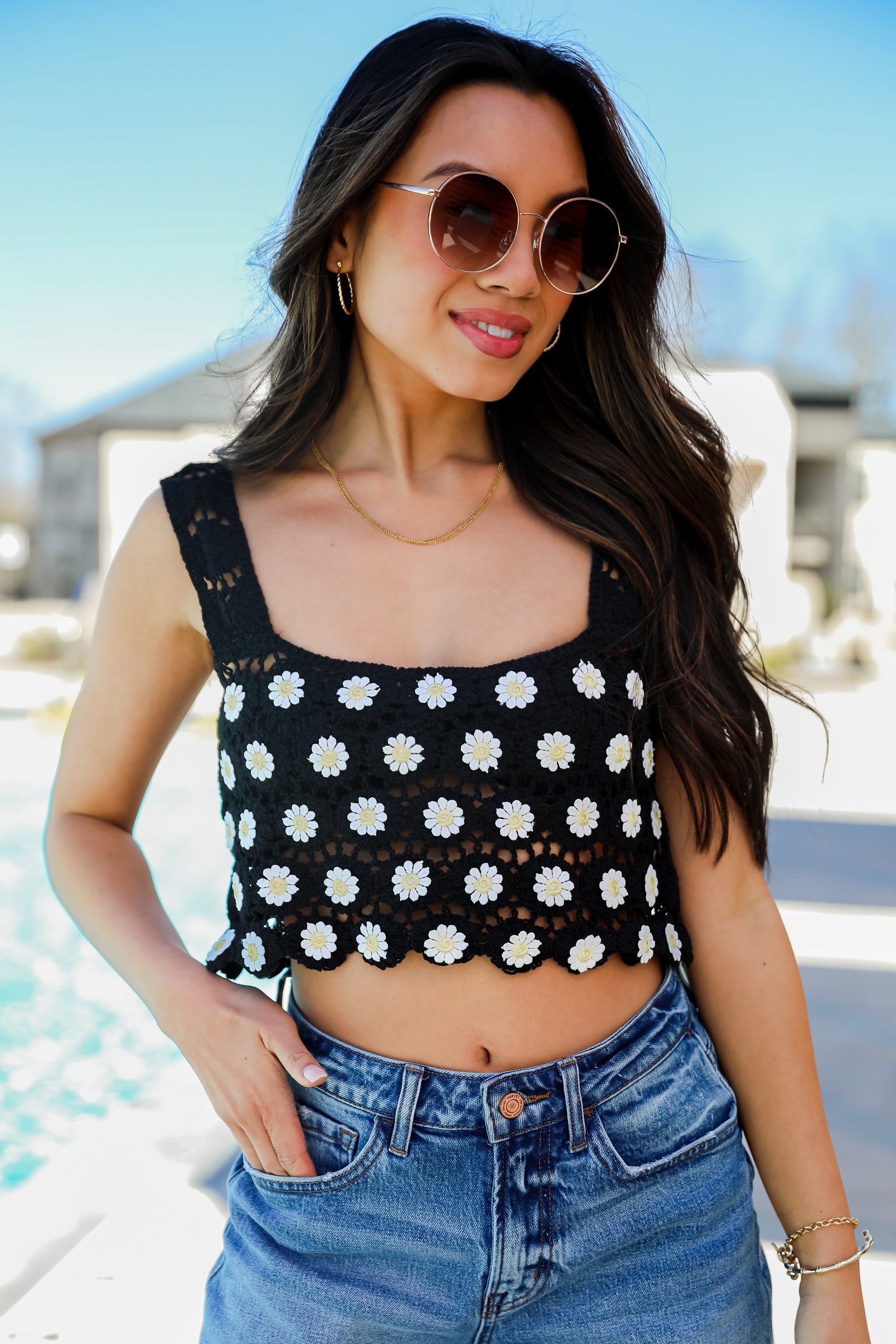 Daydreamin' Daisy Crochet Knit Tank - DU DEAL